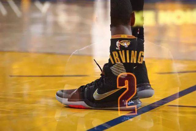 半空间调度 半空间调度