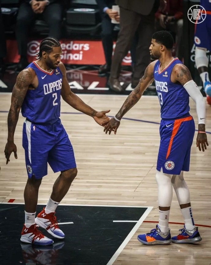 示该球员 示该球员